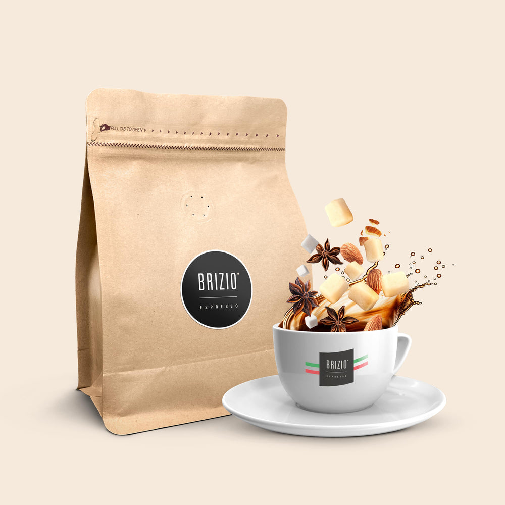 Brizio Espresso coffee bag with a cup and floating flavor ingredients, from Gerrits Koffie, dark and intense blend.